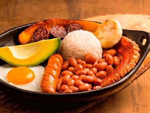 Cultura Arte y Gastronomía 1 Bandeja paisa