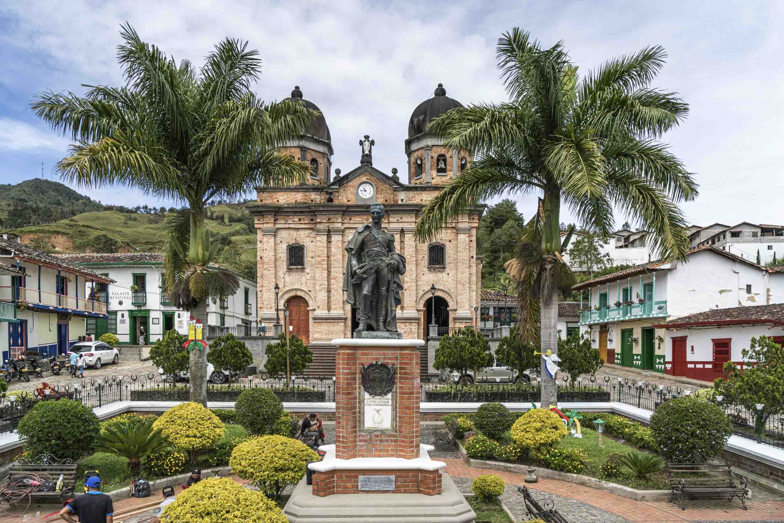 Tour Santa Fe De Antioquia